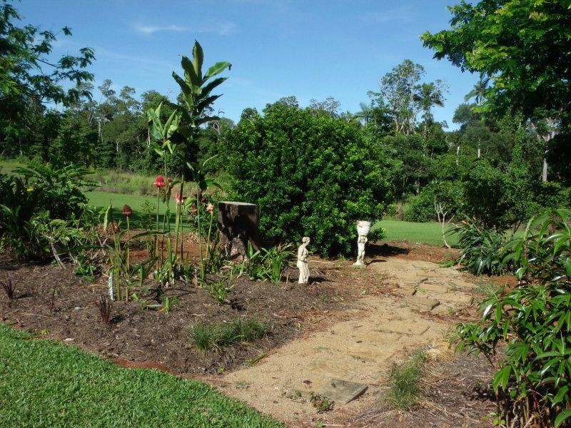 68 Kode Road, Carmoo QLD 4852