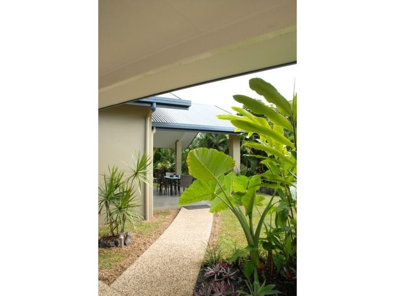 1/22 Jackey Jackey Street, South Mission Beach QLD 4852