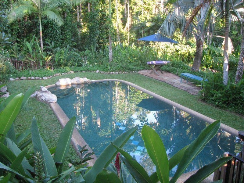 350 Bingil Bay Road, Bingil Bay QLD 4852