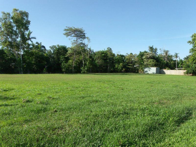 32 Wongaling Beach Road, Wongaling Beach QLD 4852