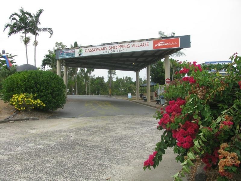 32 Wongaling Beach Road, Wongaling Beach QLD 4852
