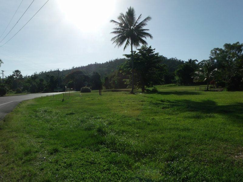 32 Wongaling Beach Road, Wongaling Beach QLD 4852