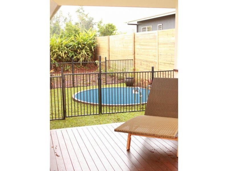 17 Rise Crescent, Mission Beach QLD 4852