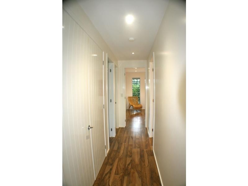 17 Rise Crescent, Mission Beach QLD 4852