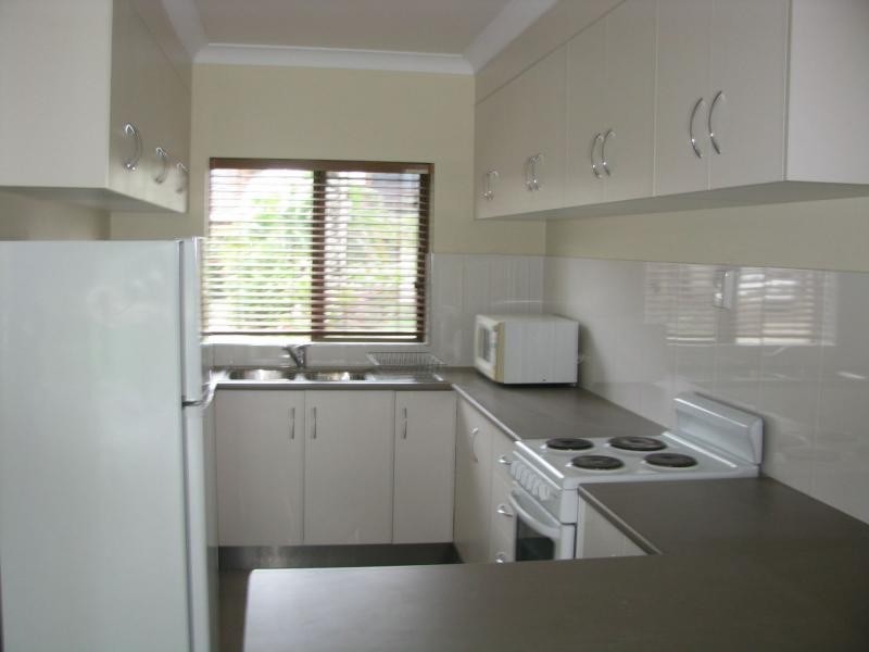 8/18 Giufre Crescent, Wongaling Beach QLD 4852