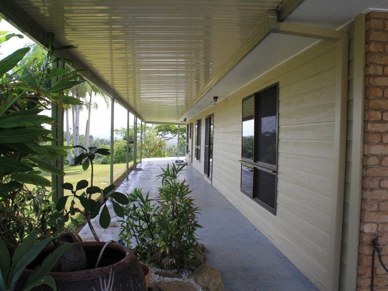 12 Hillview Close, Carmoo QLD 4852