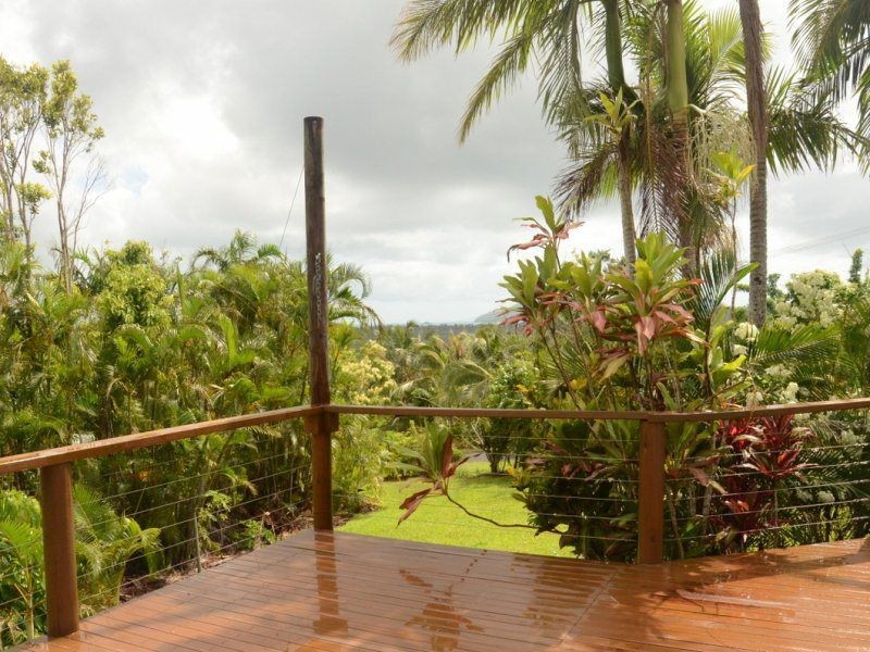 12 Hillview Close, Carmoo QLD 4852