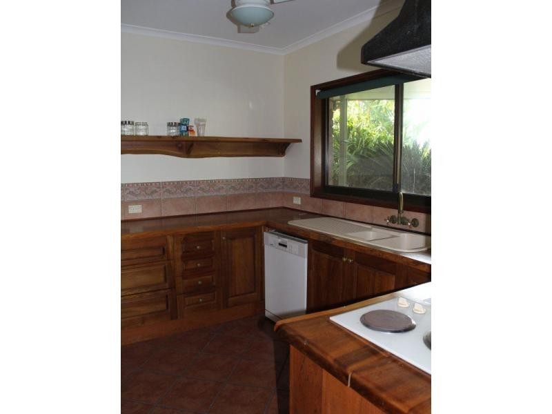 12 Hillview Close, Carmoo QLD 4852