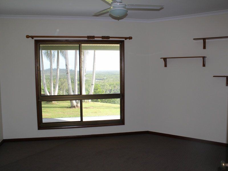 12 Hillview Close, Carmoo QLD 4852