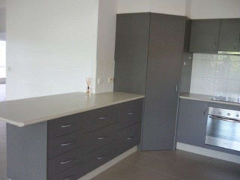 10 Kent Close, Mission Beach QLD 4852