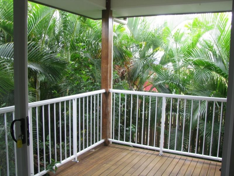 10 Kent Close, Mission Beach QLD 4852