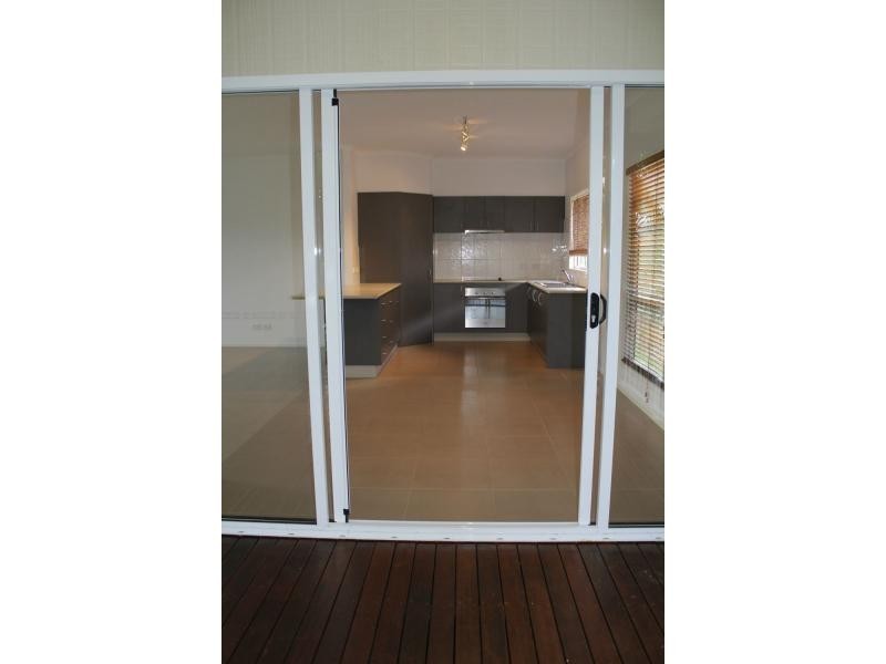 1/10 Kent Close, Mission Beach QLD 4852