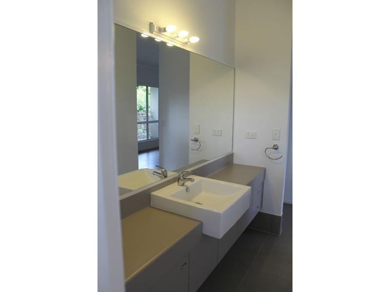 1/10 Kent Close, Mission Beach QLD 4852