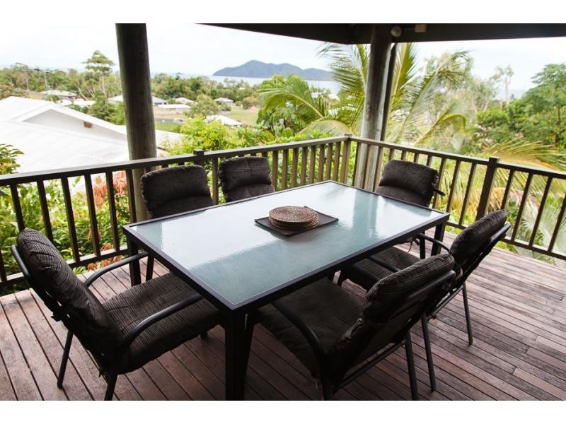 Villa 1,/2 Admiralty Street, South Mission Beach QLD 4852