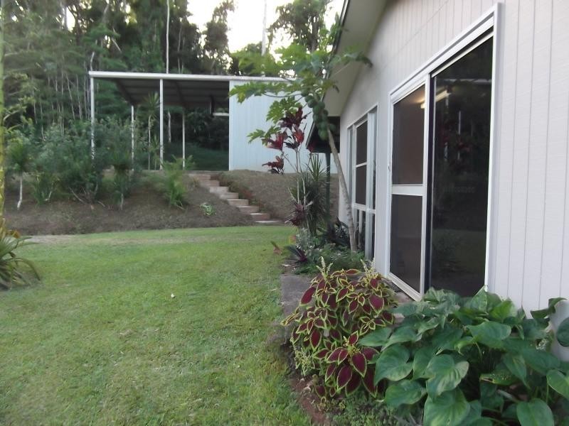 105 Lindsay Road, Carmoo QLD 4852