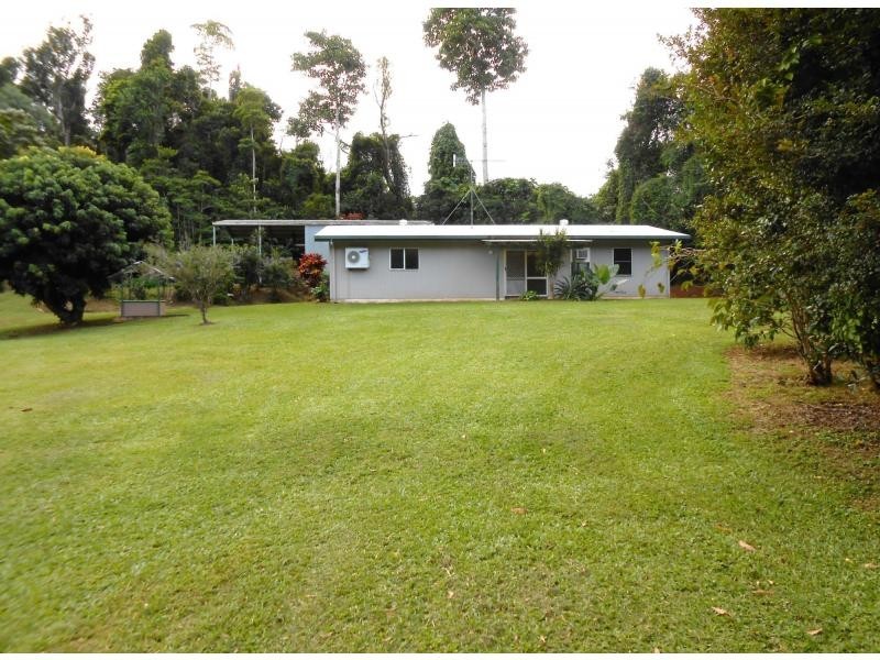 105 Lindsay Road, Carmoo QLD 4852