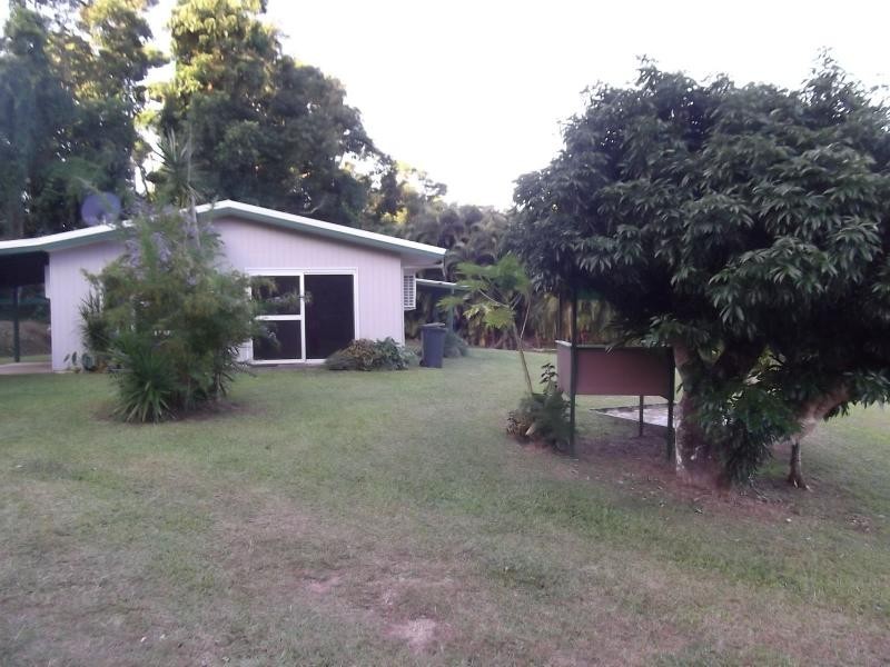 105 Lindsay Road, Carmoo QLD 4852