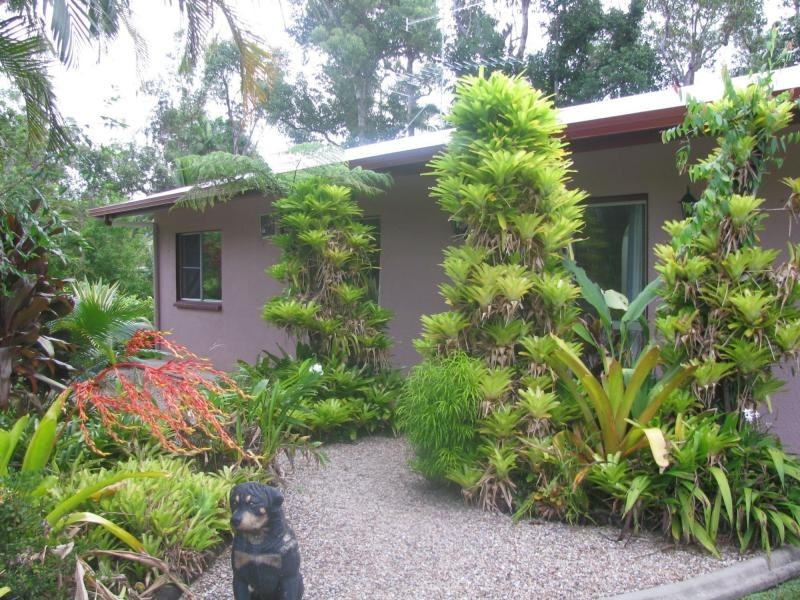 856 East Feluga Road, East Feluga QLD 4854
