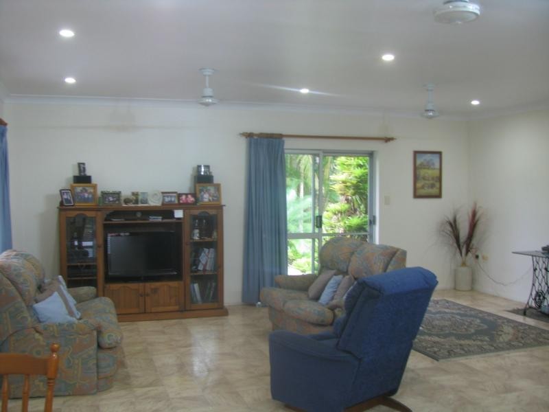 856 East Feluga Road, East Feluga QLD 4854