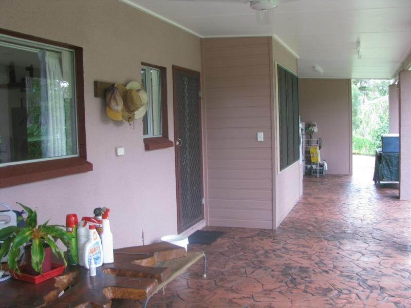 856 East Feluga Road, East Feluga QLD 4854