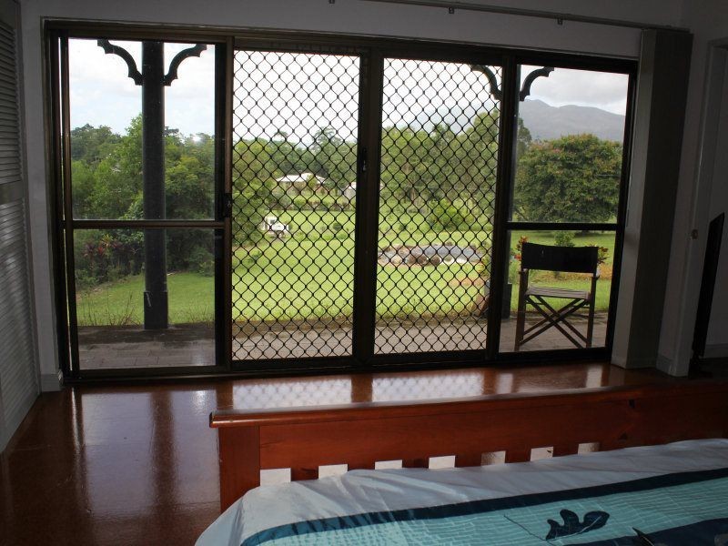 299 Bulgun Road, Bulgun QLD 4854