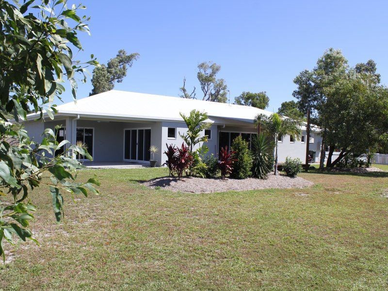10 Mariner Drive, South Mission Beach QLD 4852