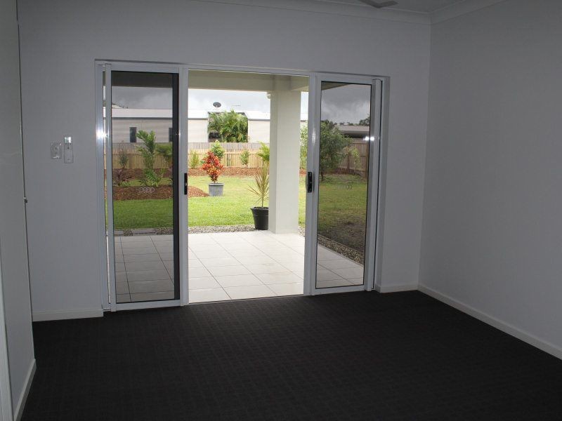 10 Mariner Drive, South Mission Beach QLD 4852