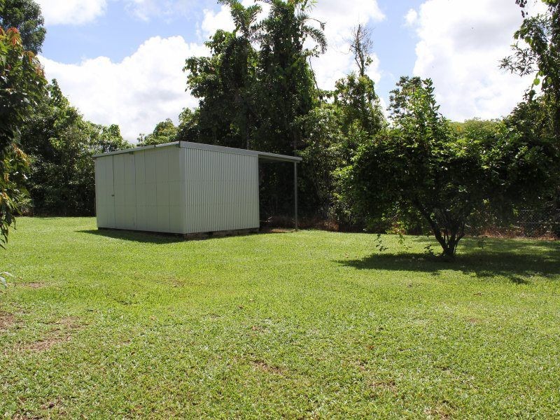 48 Bamber Street, Tully QLD 4854