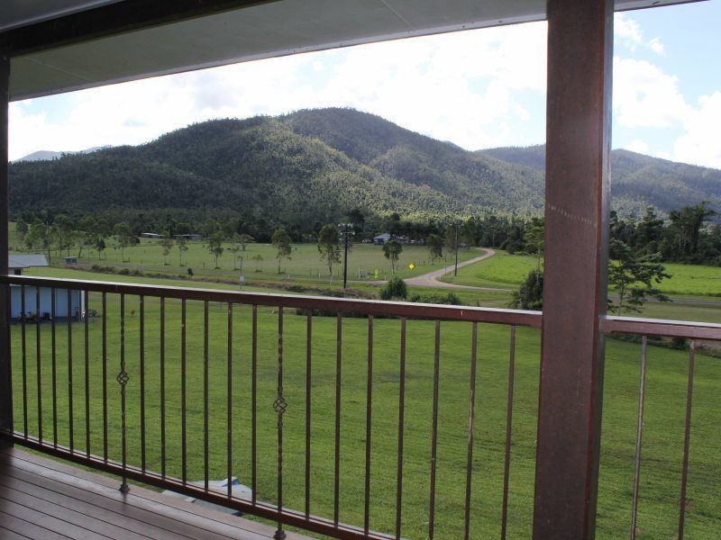 16 Stuart Drive, Feluga QLD 4854