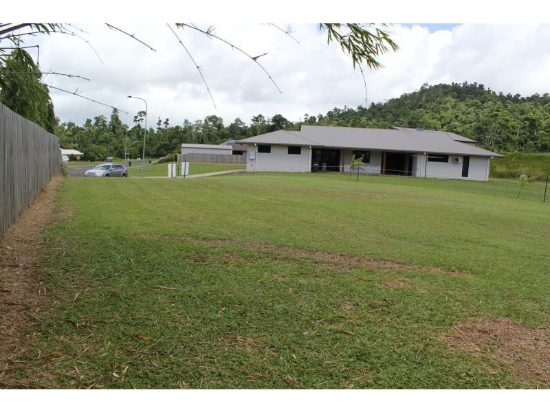 4 Ocean View Drive, Wongaling Beach QLD 4852