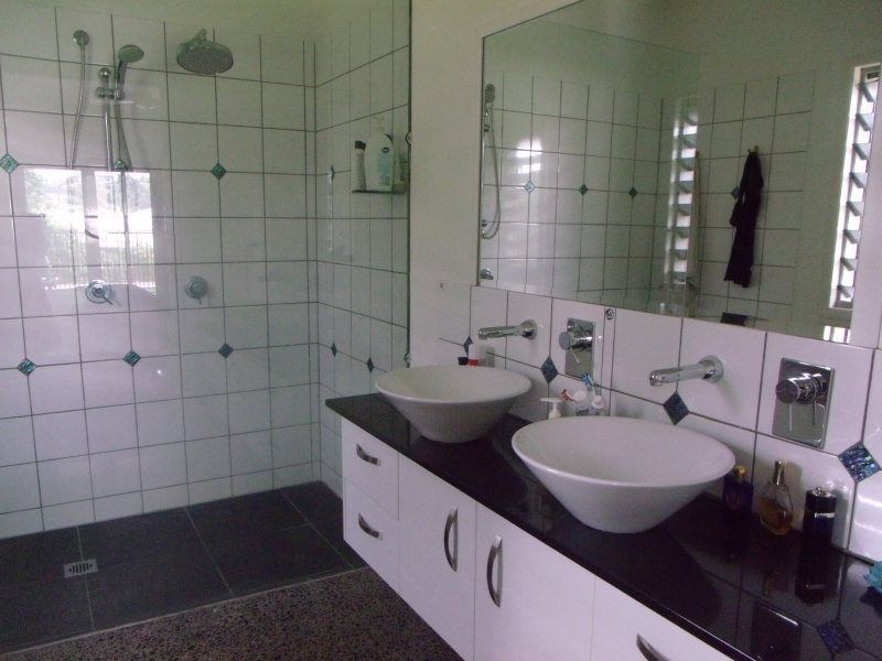 3 Riverside Terrace, South Mission Beach QLD 4852