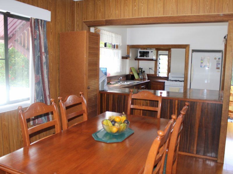 10 Webb Street, Tully QLD 4854