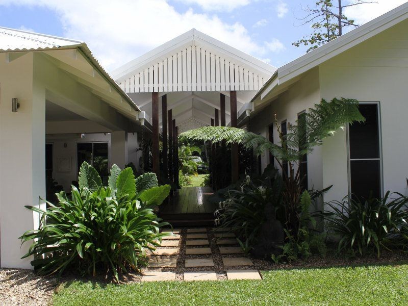 11a Kurrajong Close, Wongaling Beach QLD 4852