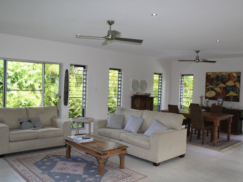 11a Kurrajong Close, Wongaling Beach QLD 4852
