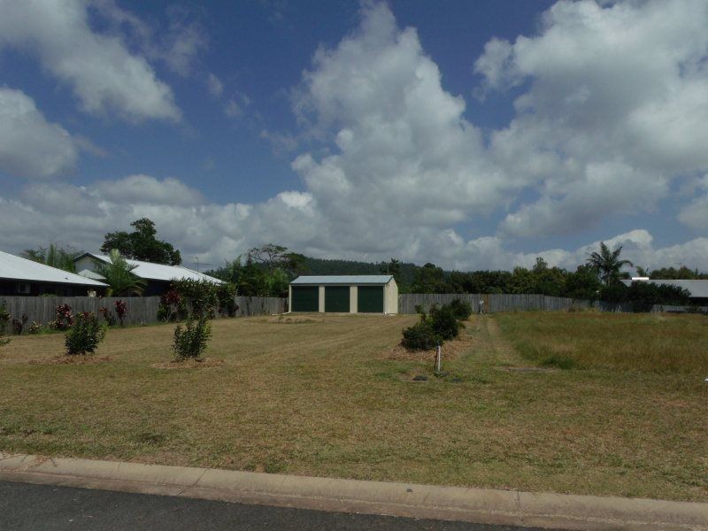 6 Nivosa Court, Mission Beach QLD 4852