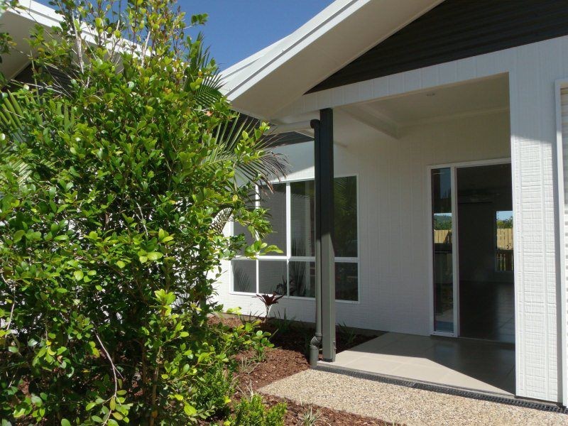1/20 Seaview Street, Mission Beach QLD 4852
