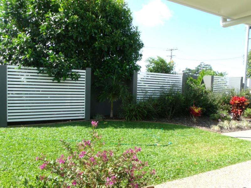 1/20 Seaview Street, Mission Beach QLD 4852