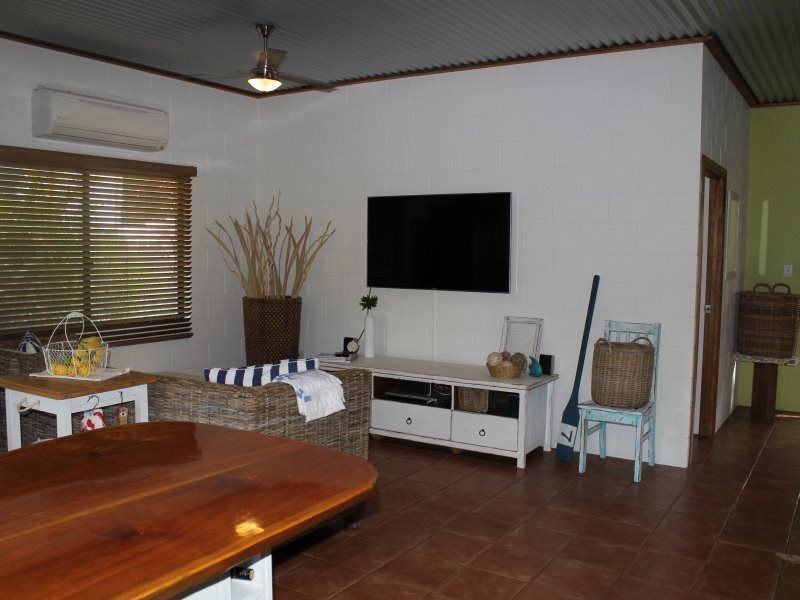 39 Pacific View Drive, Wongaling Beach QLD 4852