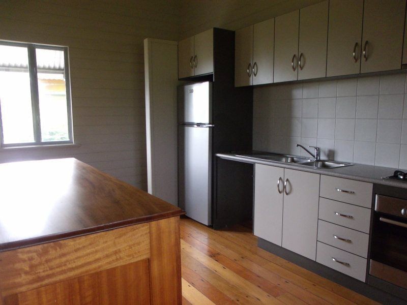 4 Chauvel Street, El Arish QLD 4855