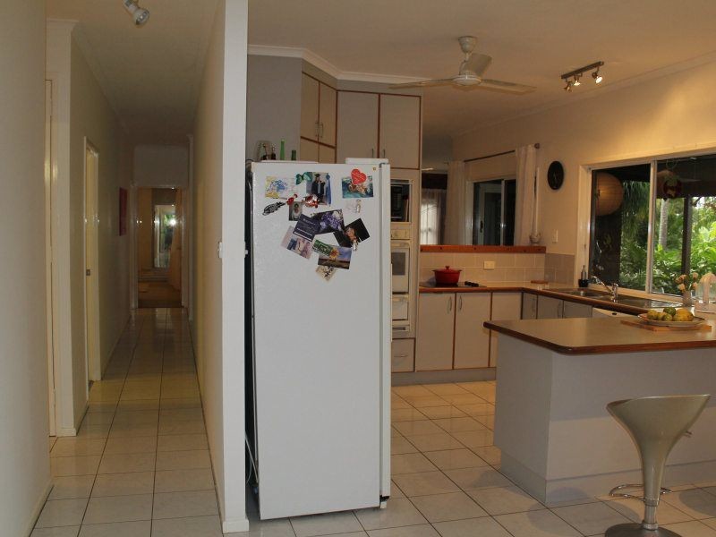 30 Cutten Street, Bingil Bay QLD 4852