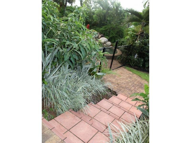 30 Cutten Street, Bingil Bay QLD 4852