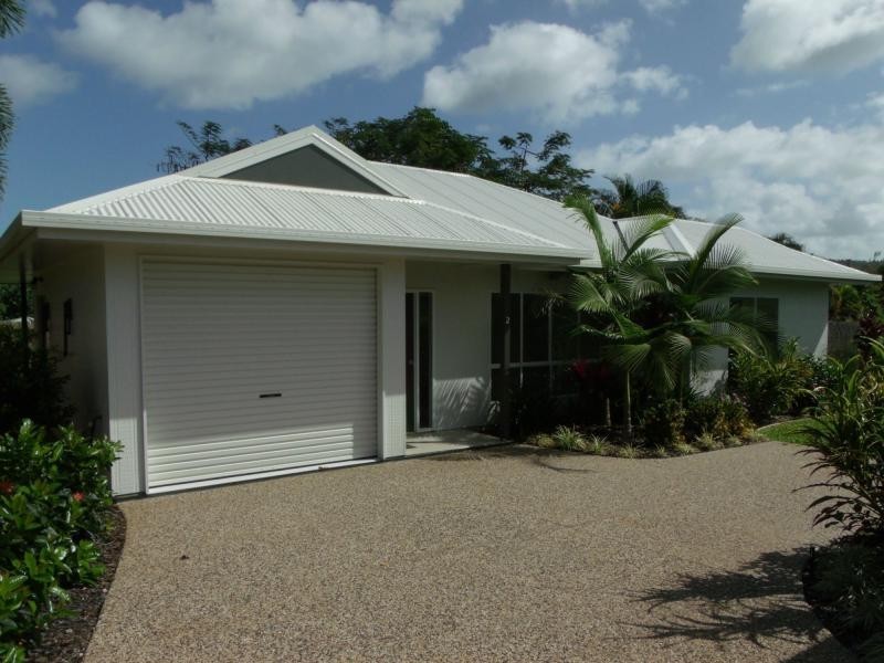 2/20 Seaview Street, Mission Beach QLD 4852