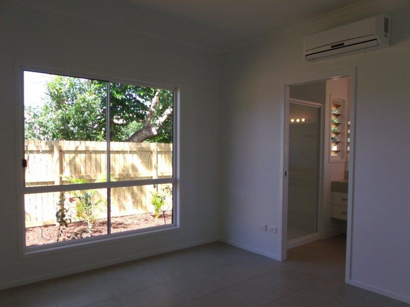 2/20 Seaview Street, Mission Beach QLD 4852