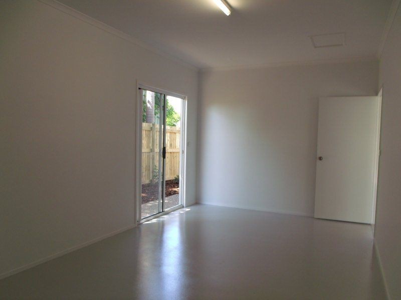 2/20 Seaview Street, Mission Beach QLD 4852