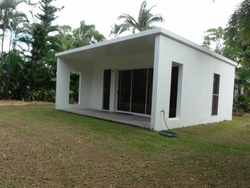 33 Pacific Parade, Mission Beach QLD 4852