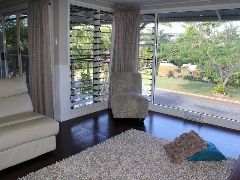 7 Pacific Parade, Mission Beach QLD 4852
