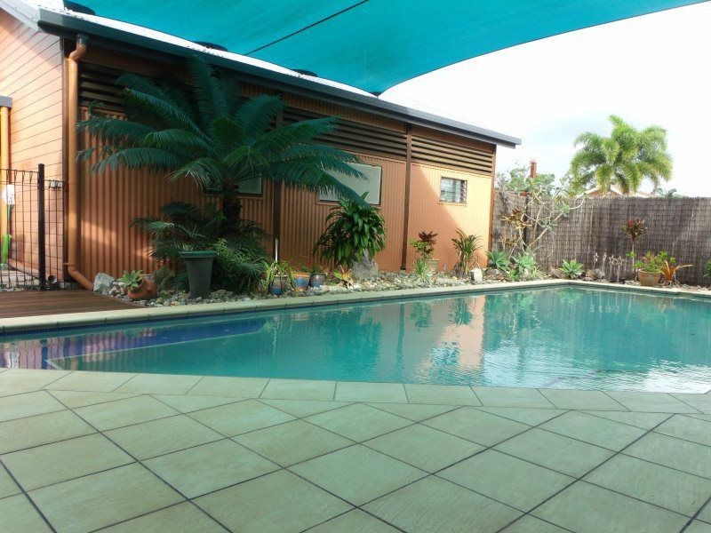 42 Holland Street, Wongaling Beach QLD 4852
