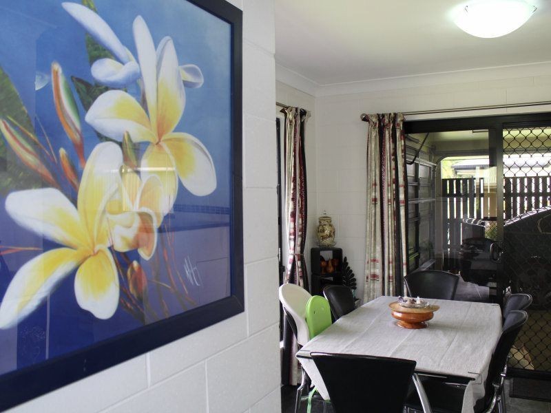 5 Pease Street, Tully QLD 4854