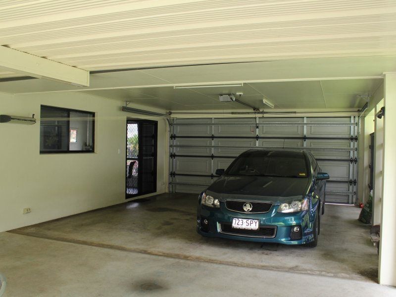 5 Pease Street, Tully QLD 4854
