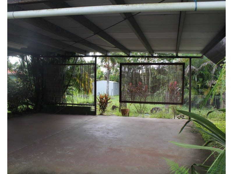 13 Royston Street, El Arish QLD 4855